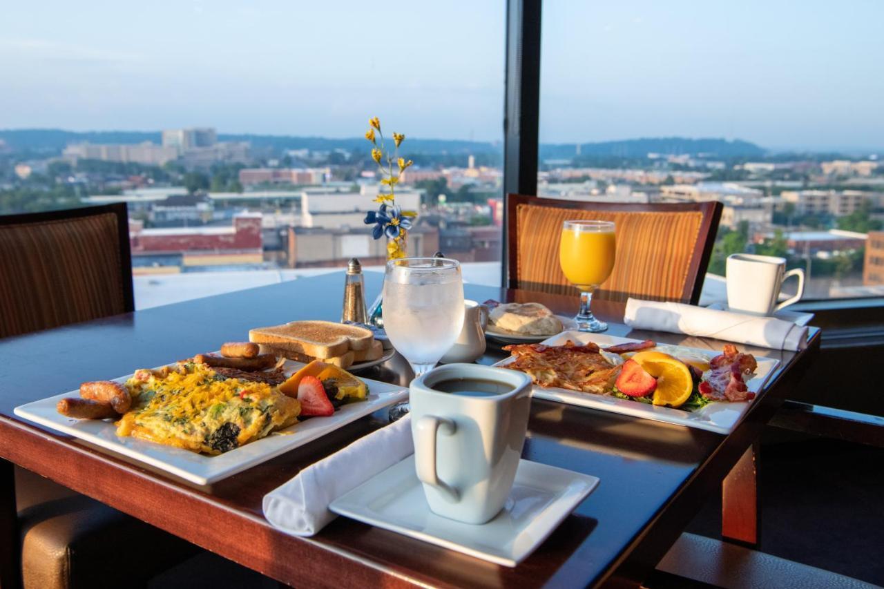 Hotel Radisson Convention Center 4*