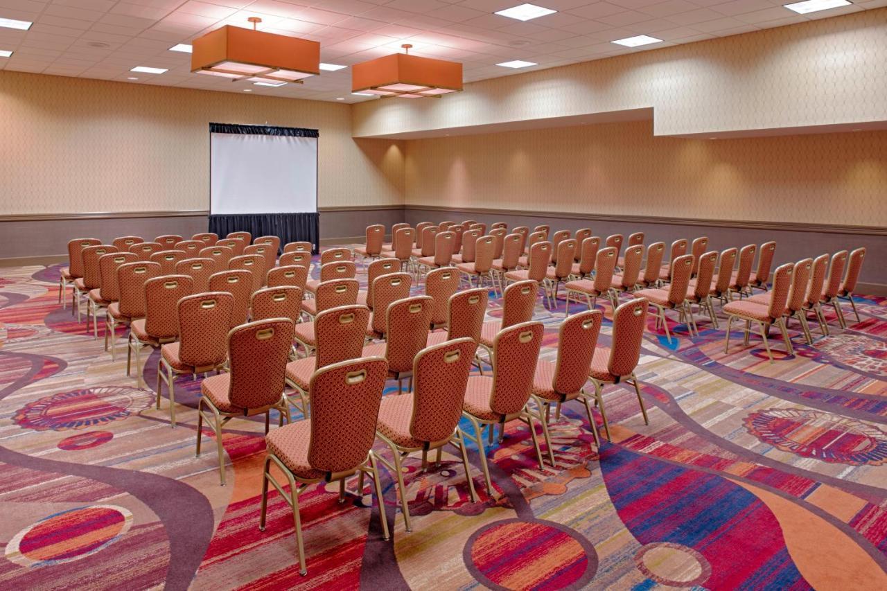 Hotel Radisson Convention Center